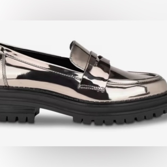 Nwt Calvin Klein women\'s grant slip on lug soul casual loafers size 8 1/2 medium